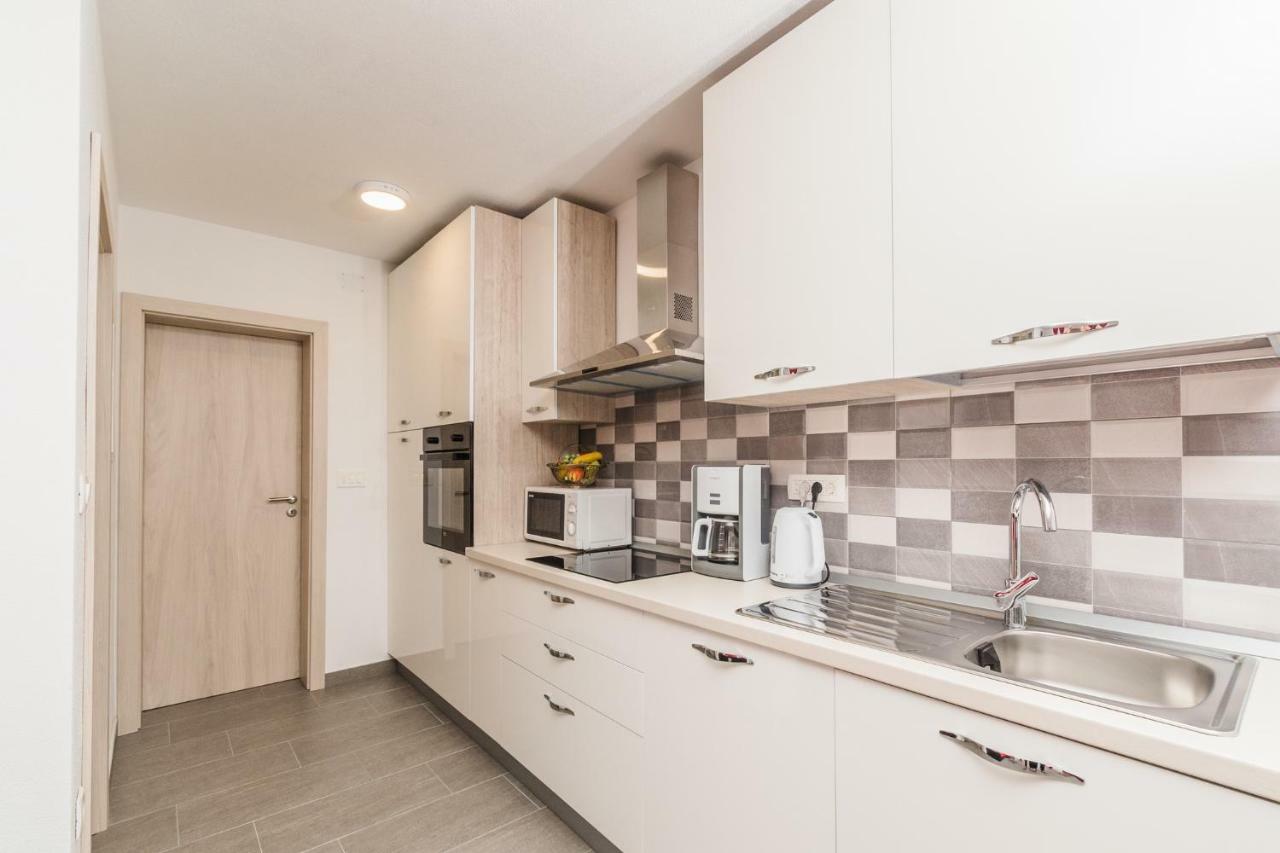 Apartments Karalic Crikvenica Exterior photo